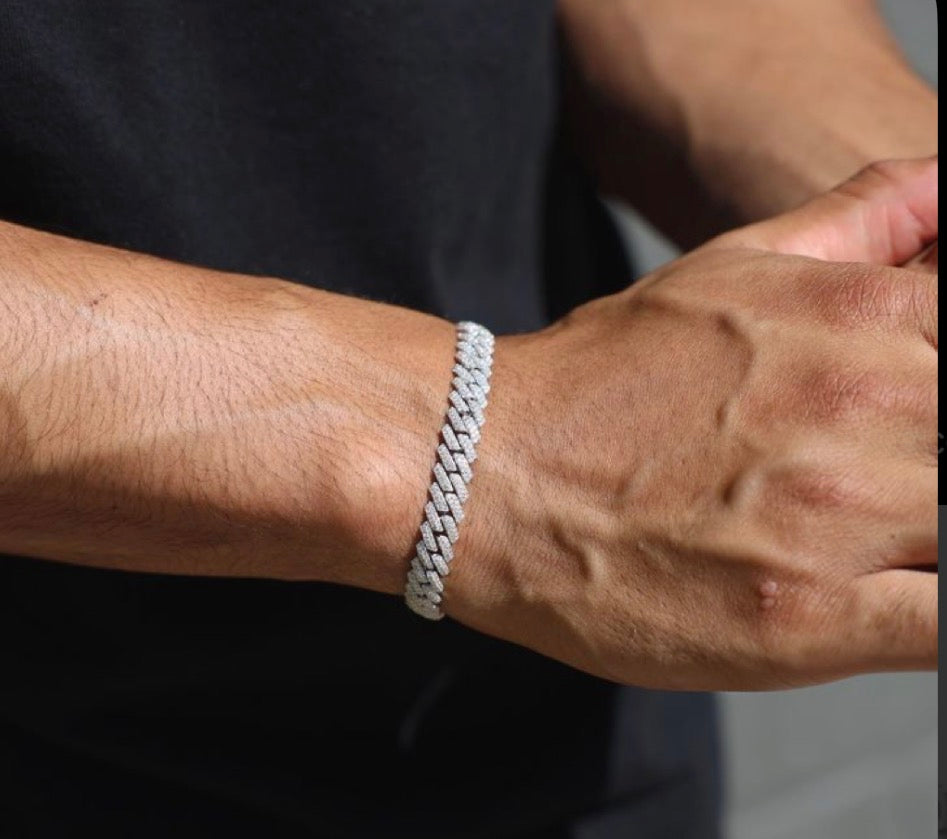 8mm Moissanite Cuban Link Bracelet