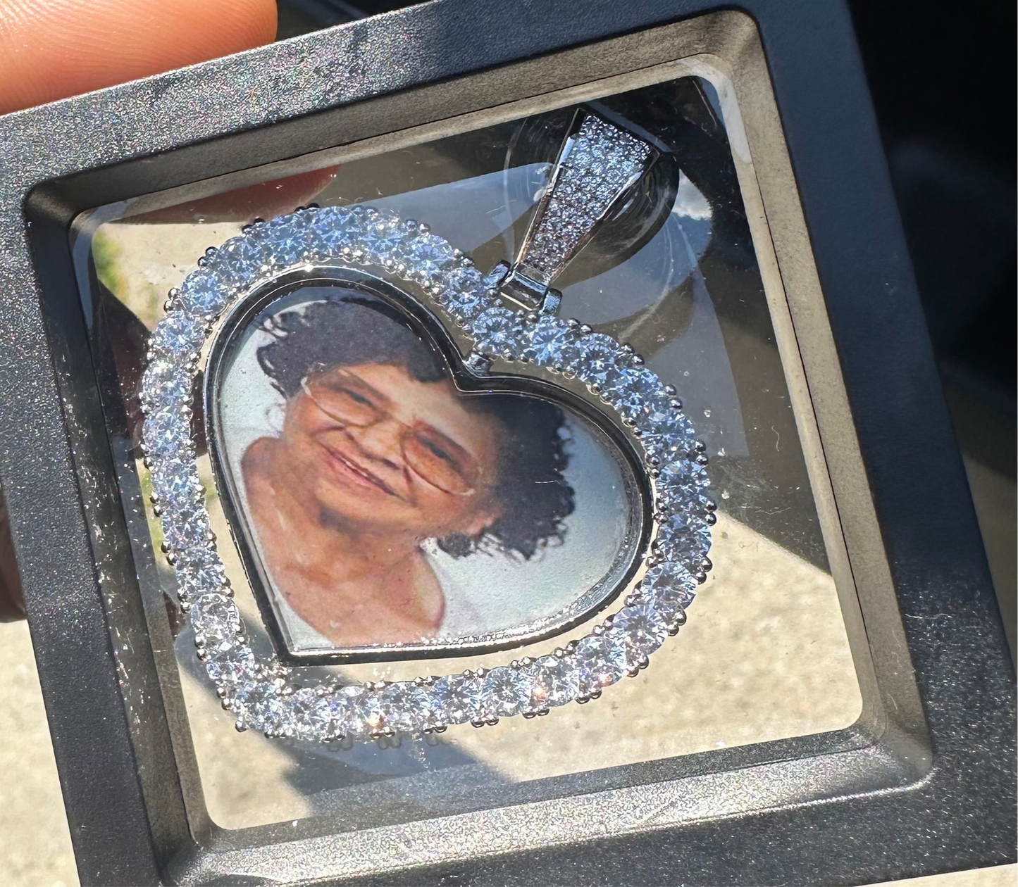 Double photo heart pendant