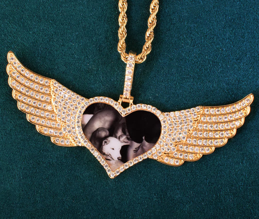 Heart wing pendant