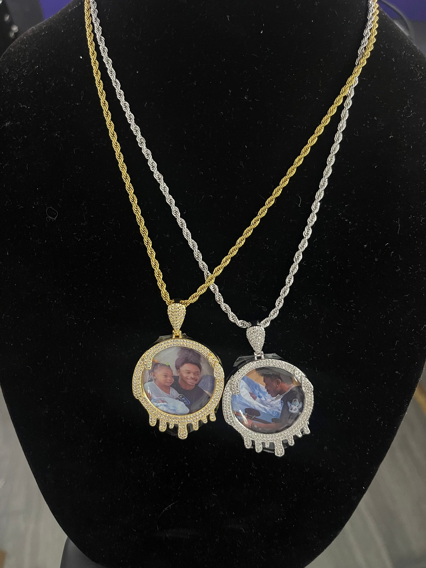 Water drip photo pendants